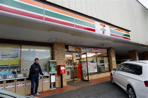 東京駅 セブンイレブン と日本のコンビニ文化の未来